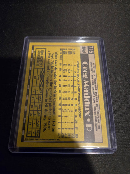 Greg Maddux Topps #715