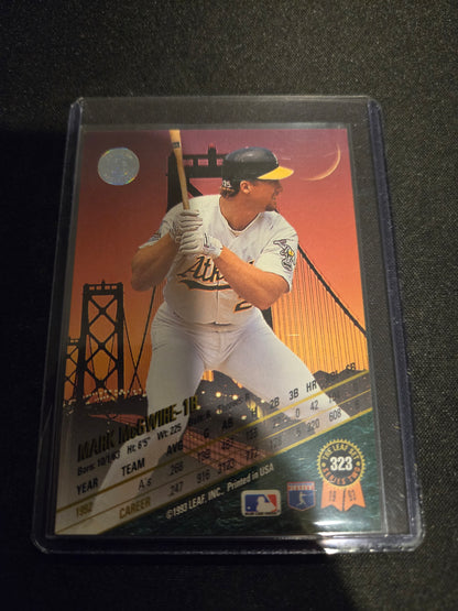 Mark McGwire Leaf Set #323