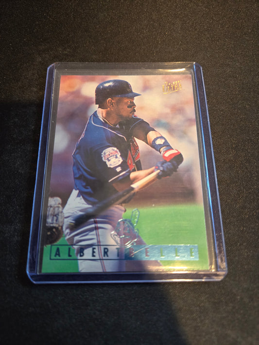 Albert Belle Fleer Ultra #36