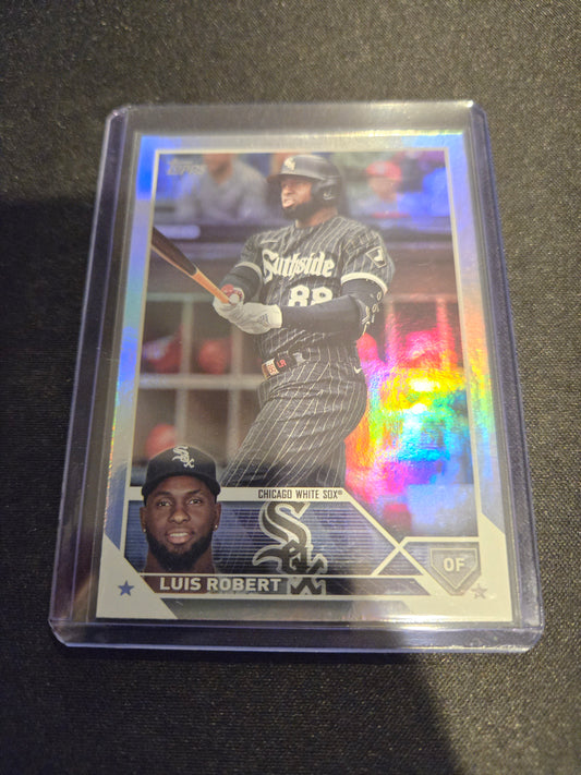 Luis Robert Topps #88 (Holo)