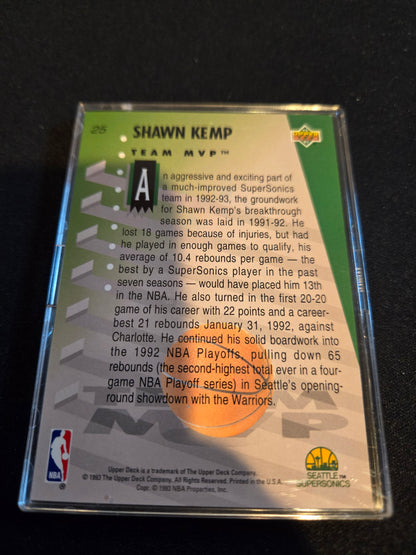 Shawn Kemp Upper Deck Team MVP Hologram #25