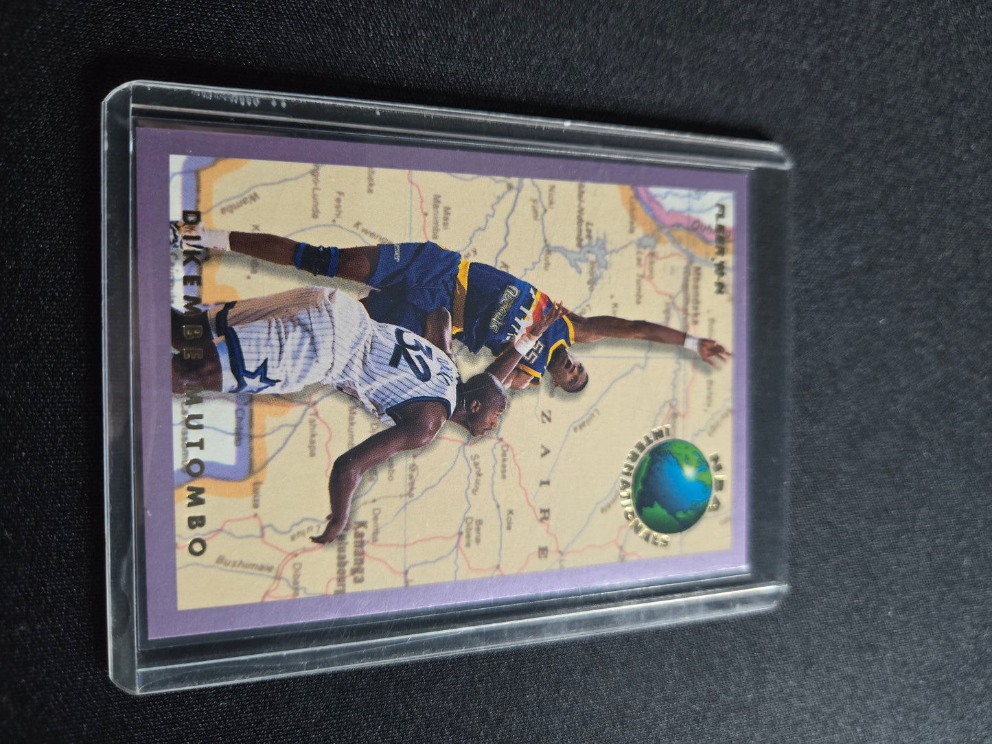 Dikembe Mutombo Fleer Mind and Body 7 of 12