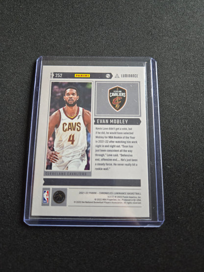 Evan Mobley Panini Chronicles Luminance Rookie #252