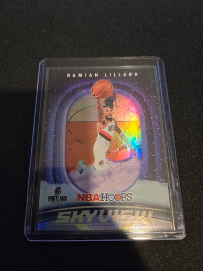 Damian Lillard NBA Hoops Skyview (Holo) #23