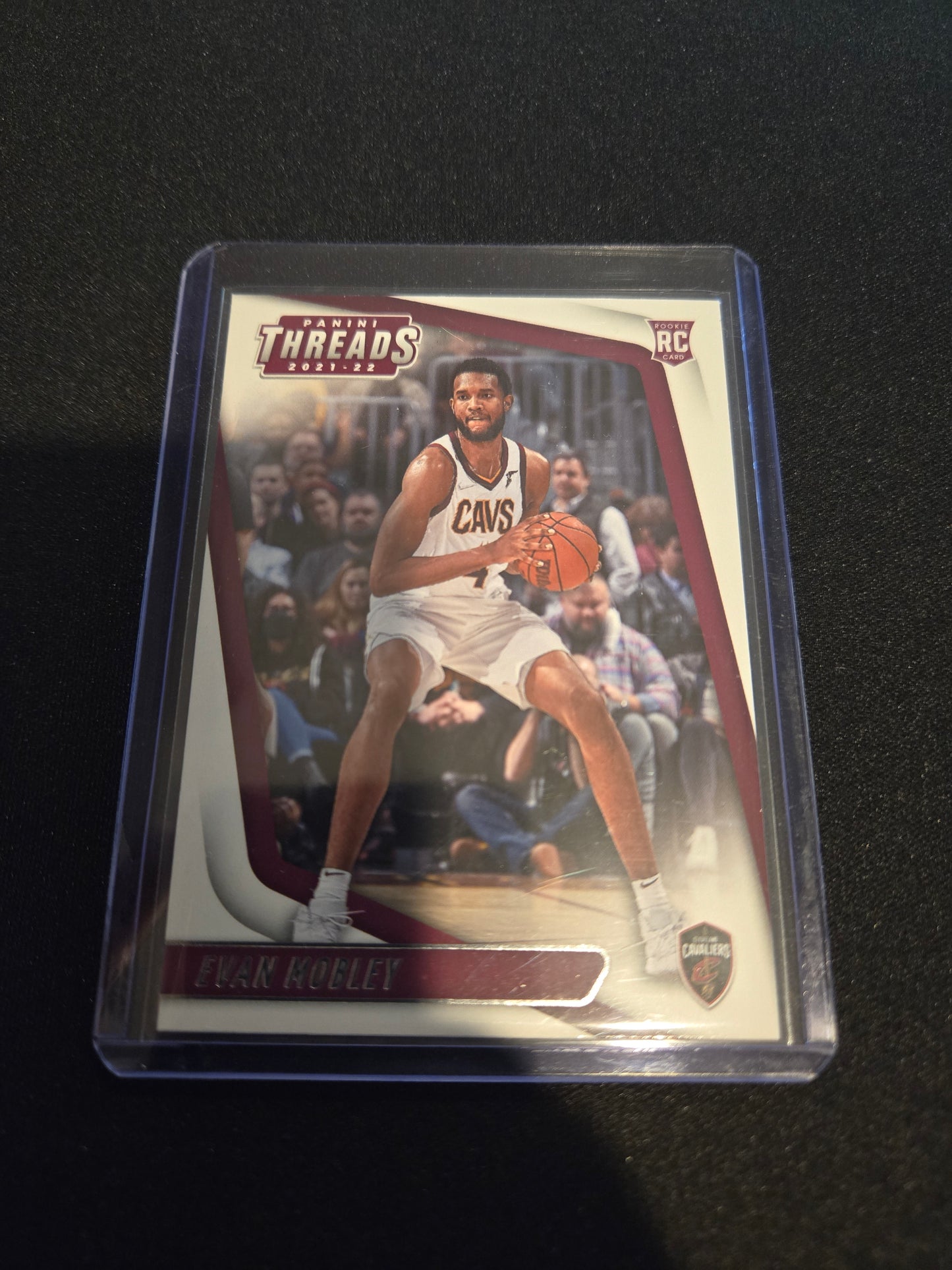 Evan Mobley Panini Chronicles Threads Rookie #94