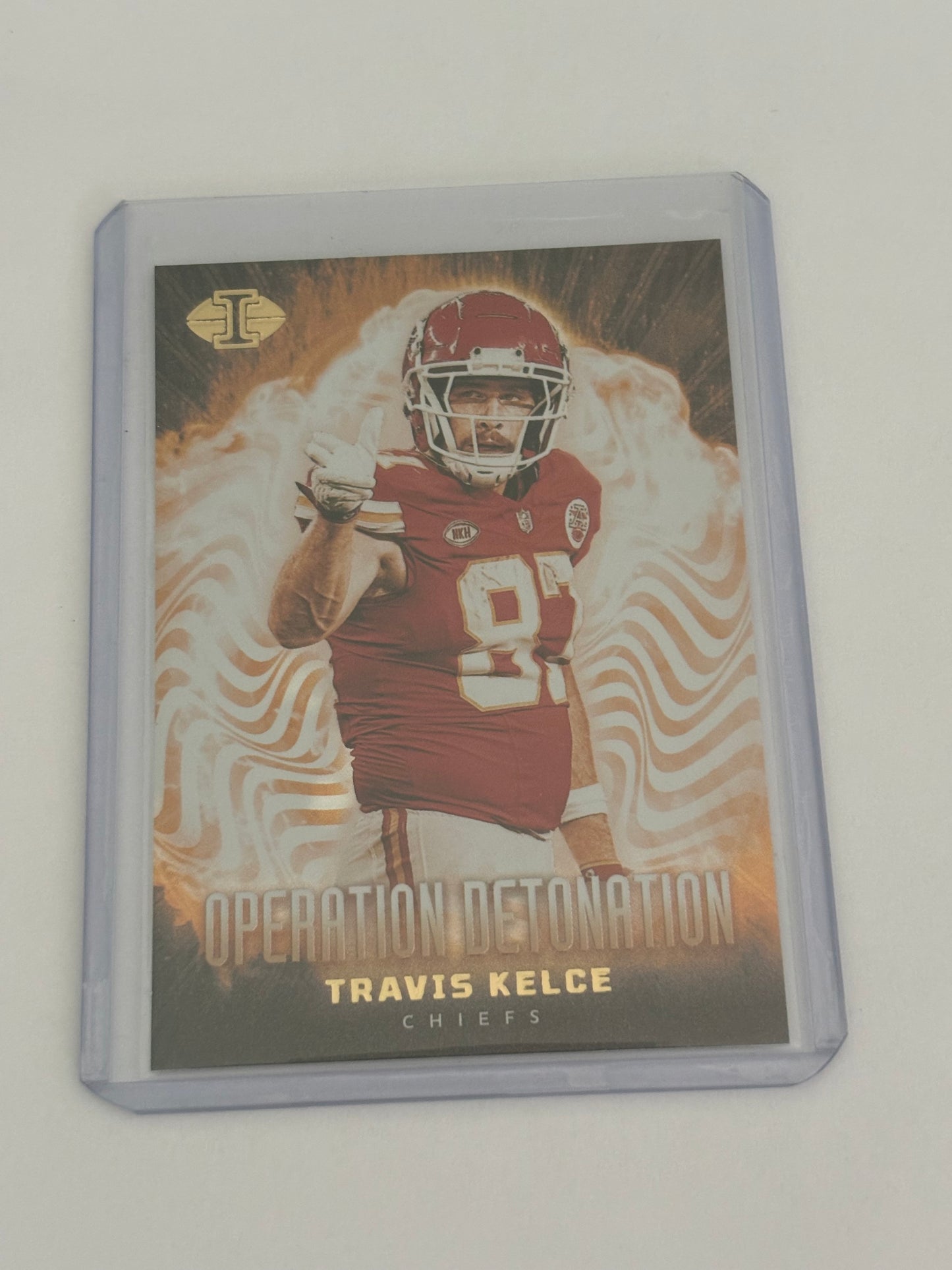 Travis Kelce Panini Illusions #14